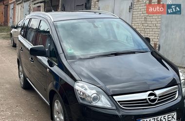 Минивэн Opel Zafira 2012 в Сумах