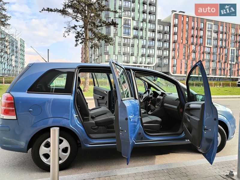 Минивэн Opel Zafira 2007 в Киеве фото 26 Минивэн Opel Zafira 2007 в Киеве