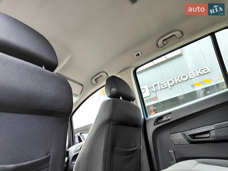 Минивэн Opel Zafira 2007 в Киеве фото 46 Минивэн Opel Zafira 2007 в Киеве
