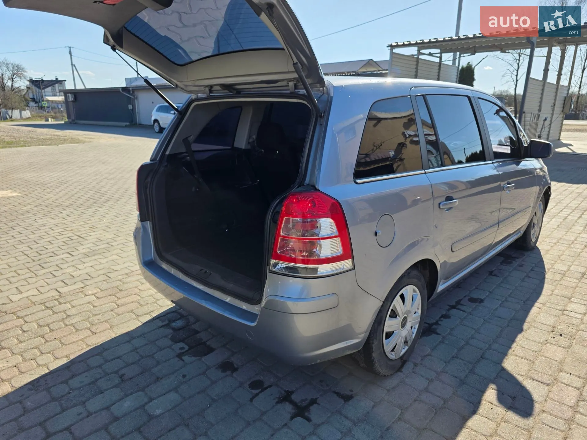 2010 Opel Zafira - мініатюра 6