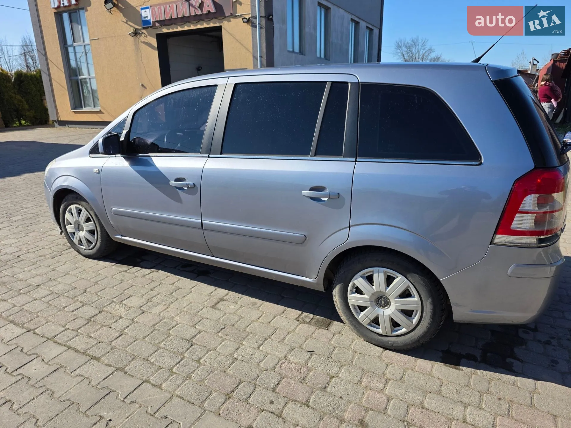 2010 Opel Zafira - мініатюра 8