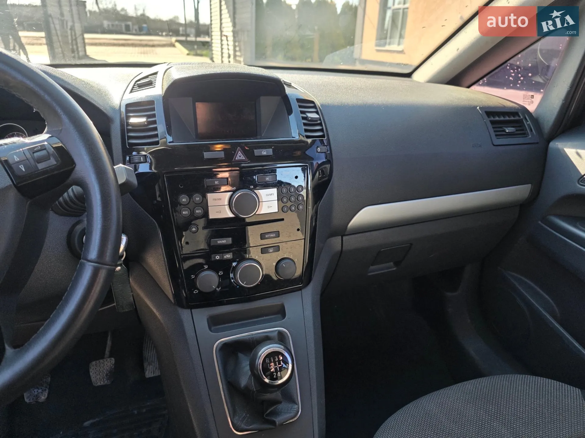 2010 Opel Zafira - мініатюра 10