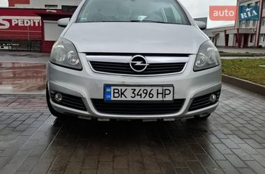 Мінівен Opel Zafira 2006 в Рівному