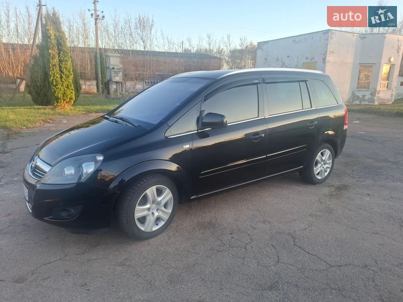 Минивэн Opel Zafira 2011 в Нежине