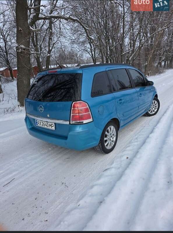 Opel Zafira 2005