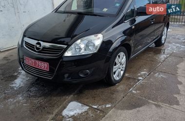 Минивэн Opel Zafira 2010 в Ровно