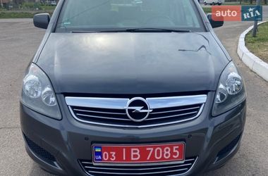 Минивэн Opel Zafira 2012 в Владимире