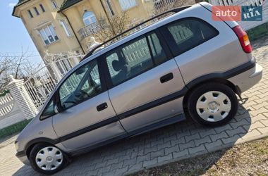 Минивэн Opel Zafira 2002 в Черновцах