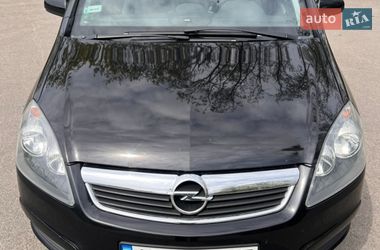 Мінівен Opel Zafira 2006 в Верхньодніпровську