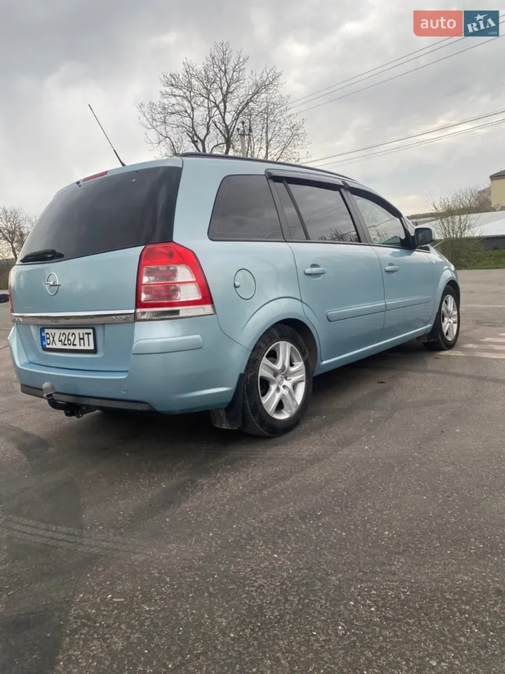 2010 Opel Zafira - мініатюра 18