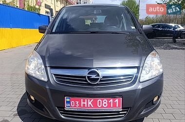 Мінівен Opel Zafira 2010 в Луцьку