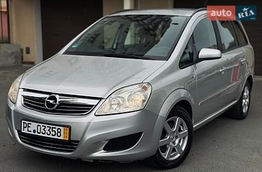 Мінівен Opel Zafira 2008 в Хмельницькому