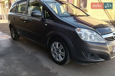 Минивэн Opel Zafira 2010 в Прилуках