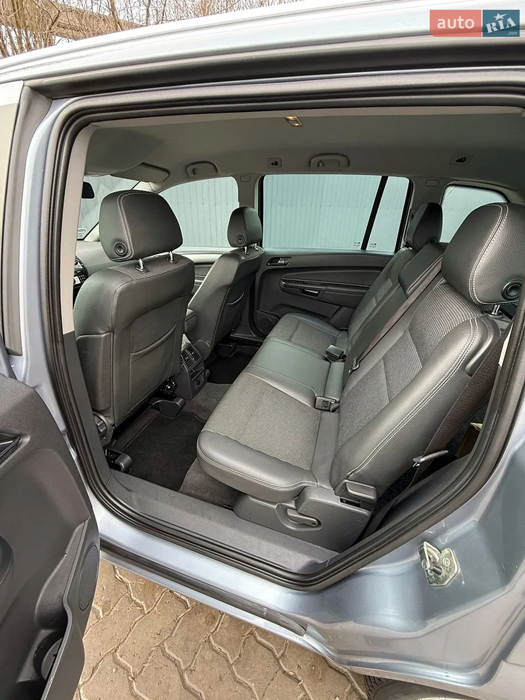 2010 Opel Zafira - мініатюра 16