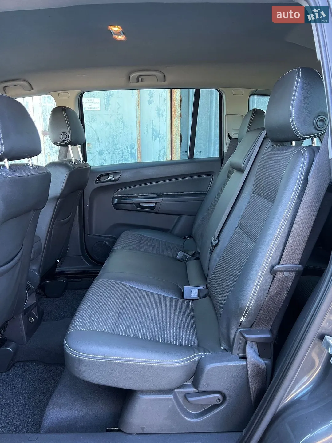 2010 Opel Zafira - мініатюра 47
