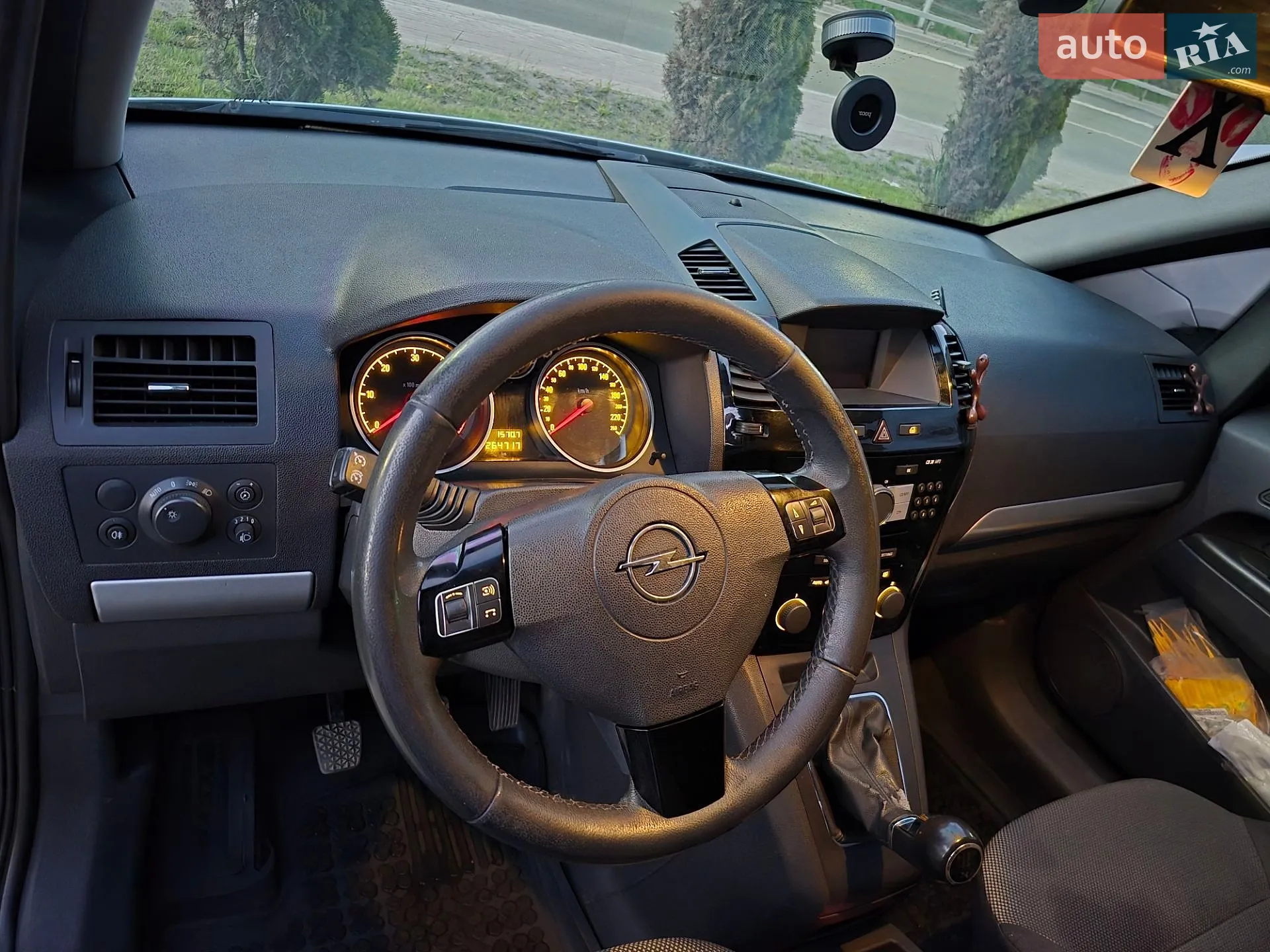 2010 Opel Zafira - мініатюра 10