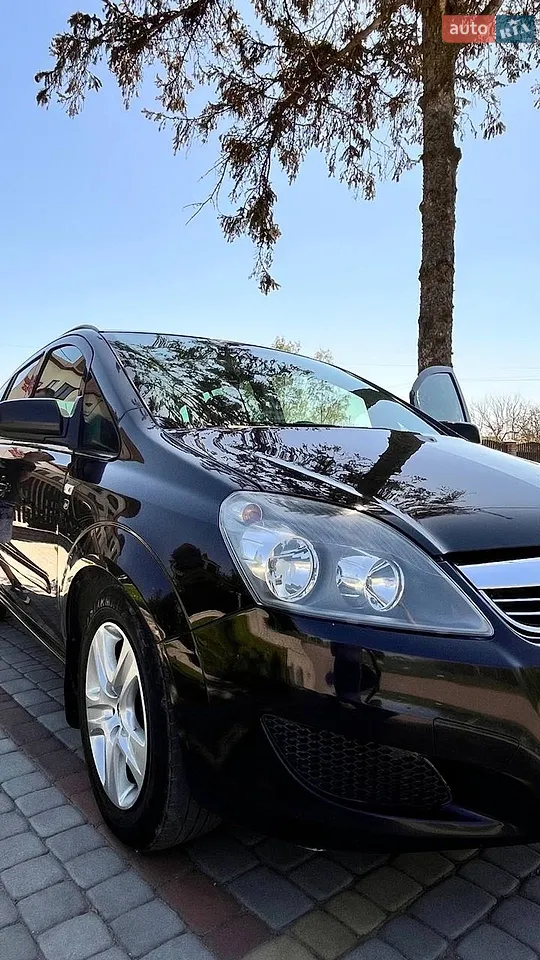 2010 Opel Zafira - мініатюра 21