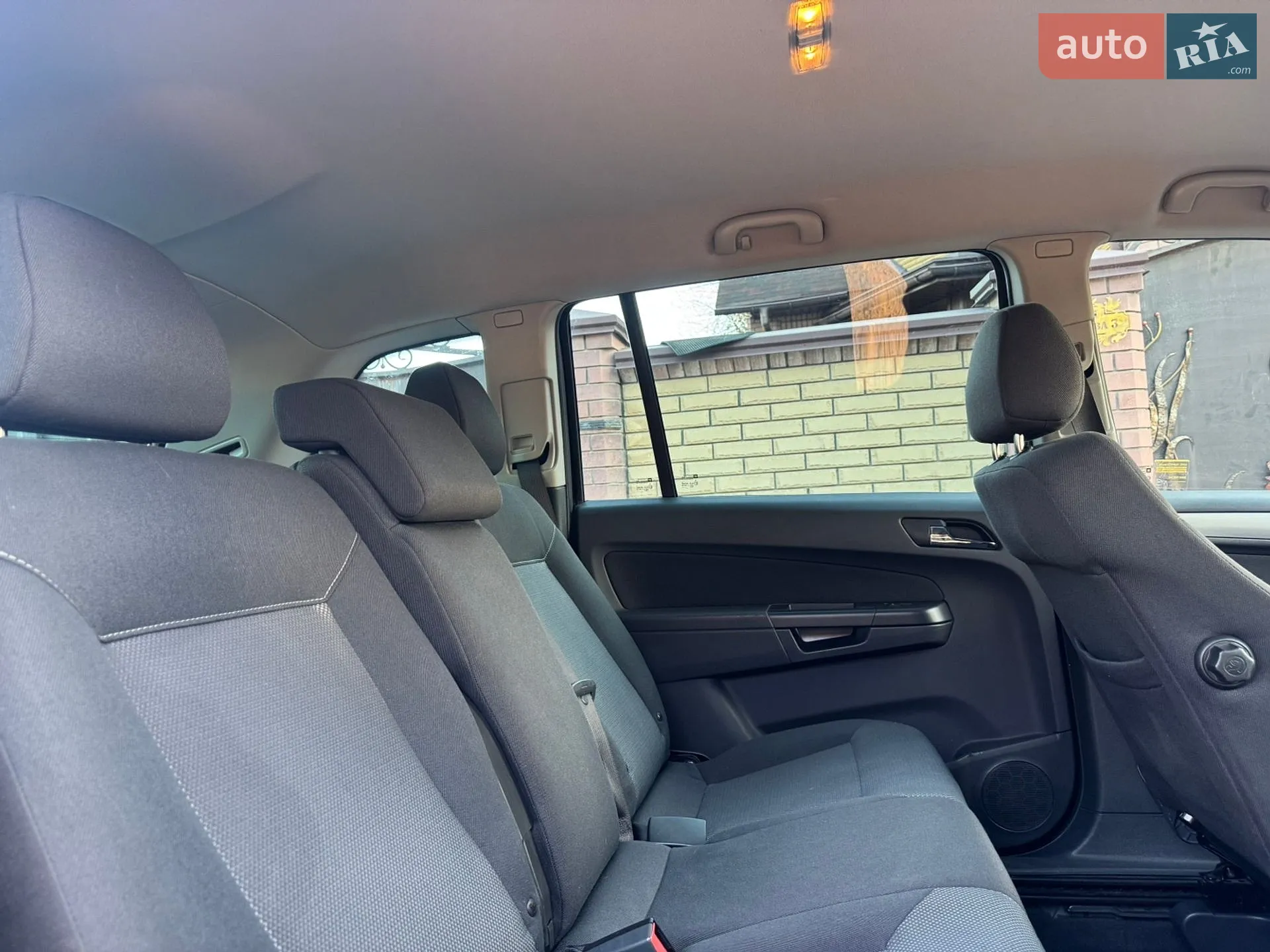 2011 Opel Zafira - мініатюра 52
