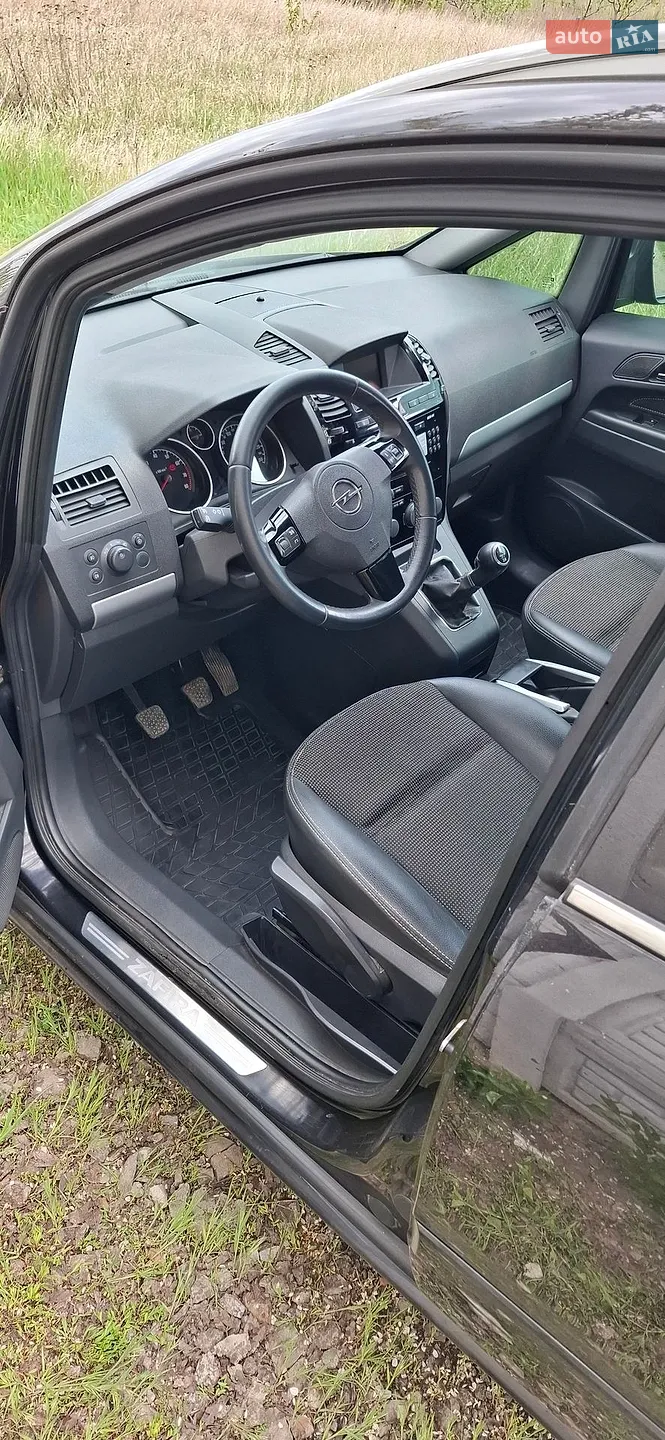 2010 Opel Zafira - мініатюра 9