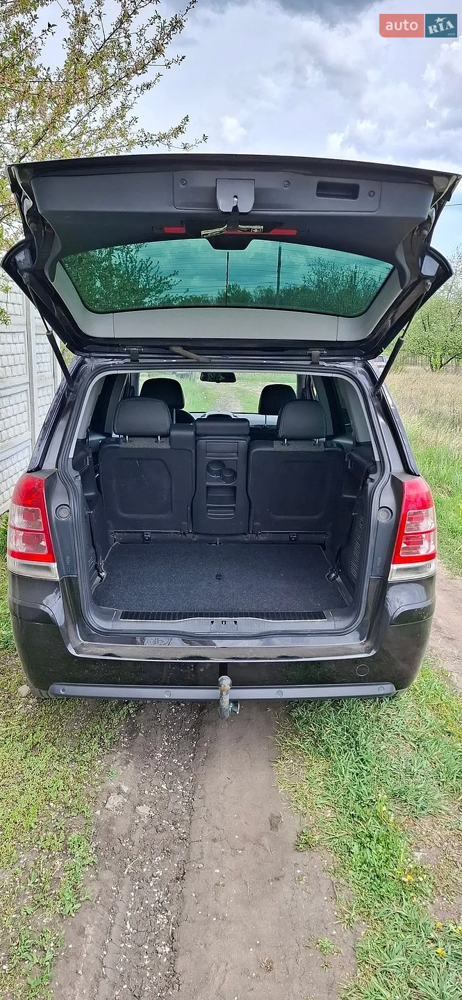 2010 Opel Zafira - мініатюра 17