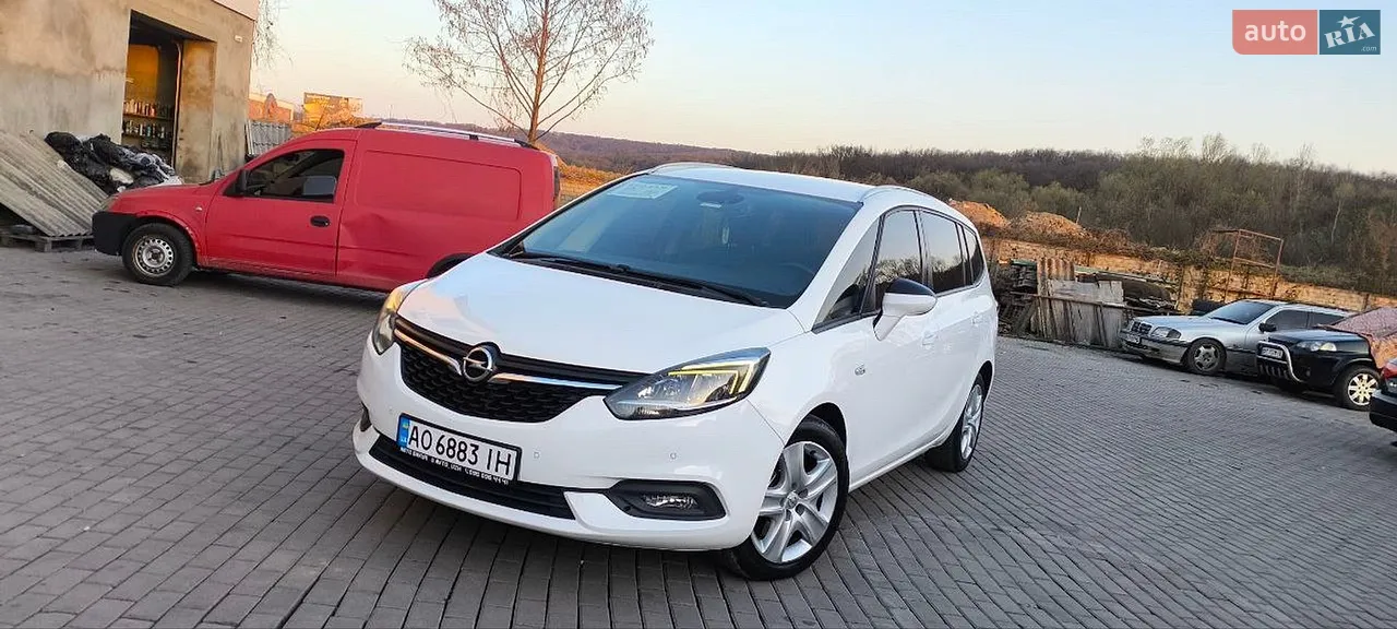 2011 Volkswagen Touran - мініатюра 41