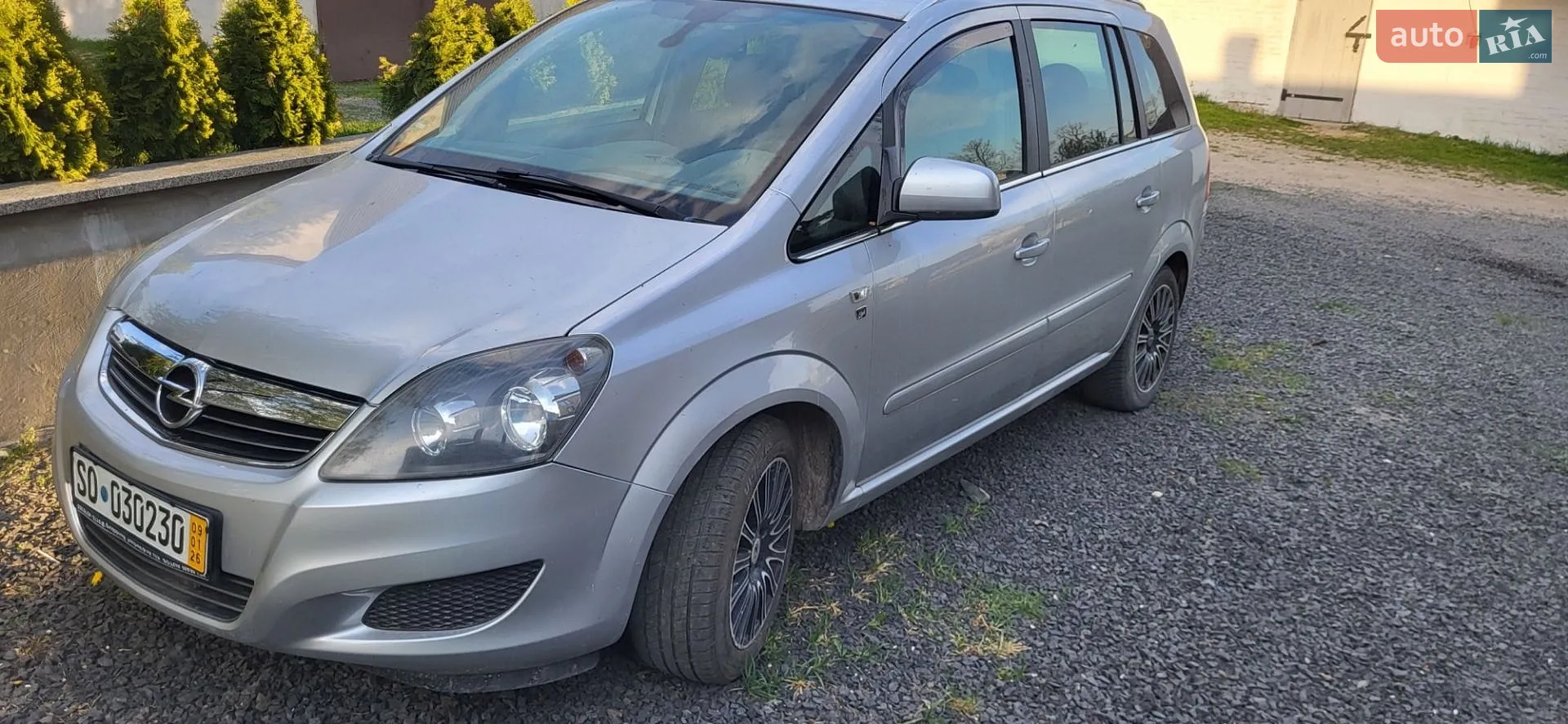 2010 Opel Zafira - фото 1