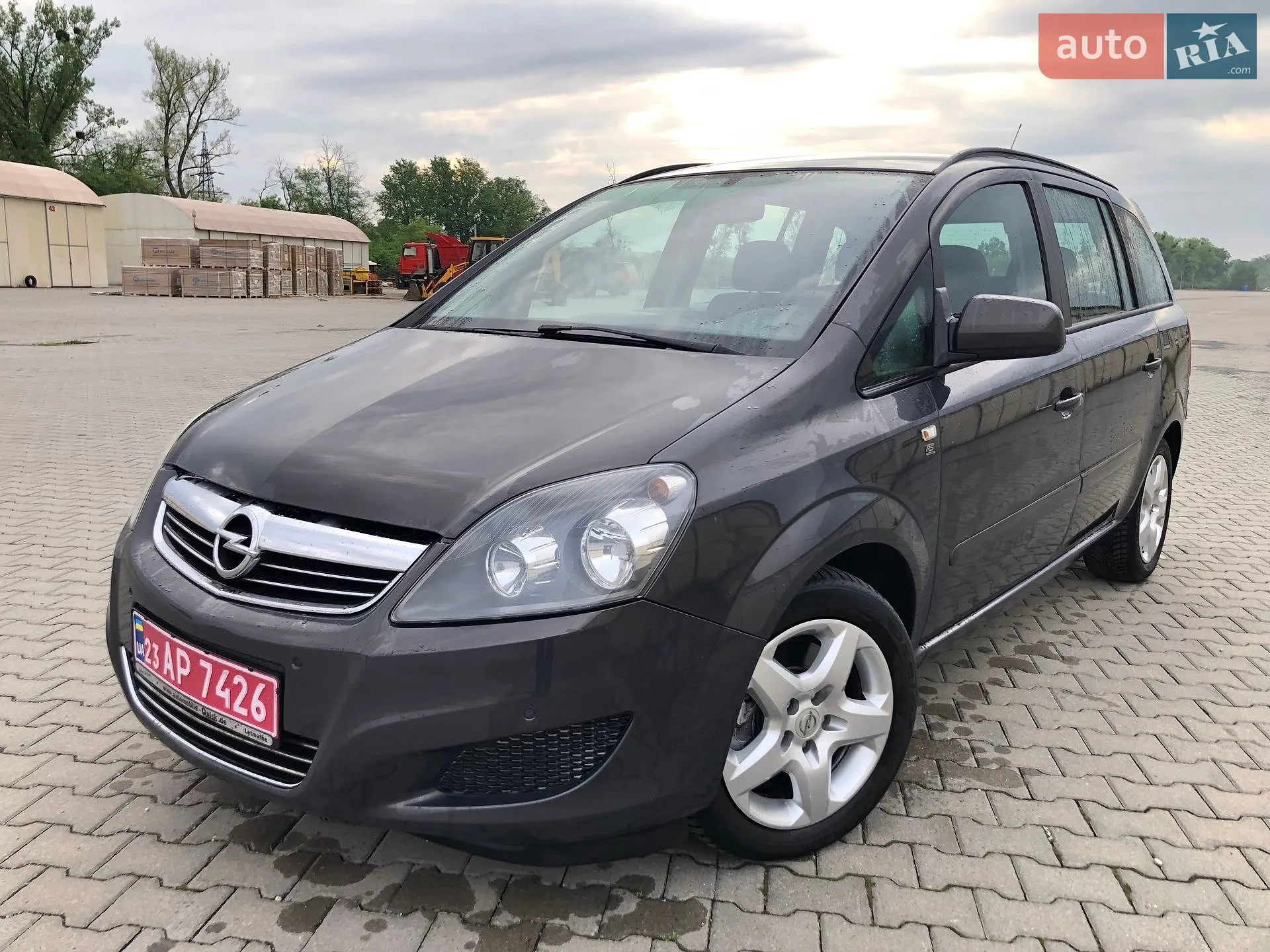 2012 Opel Zafira - мініатюра 2