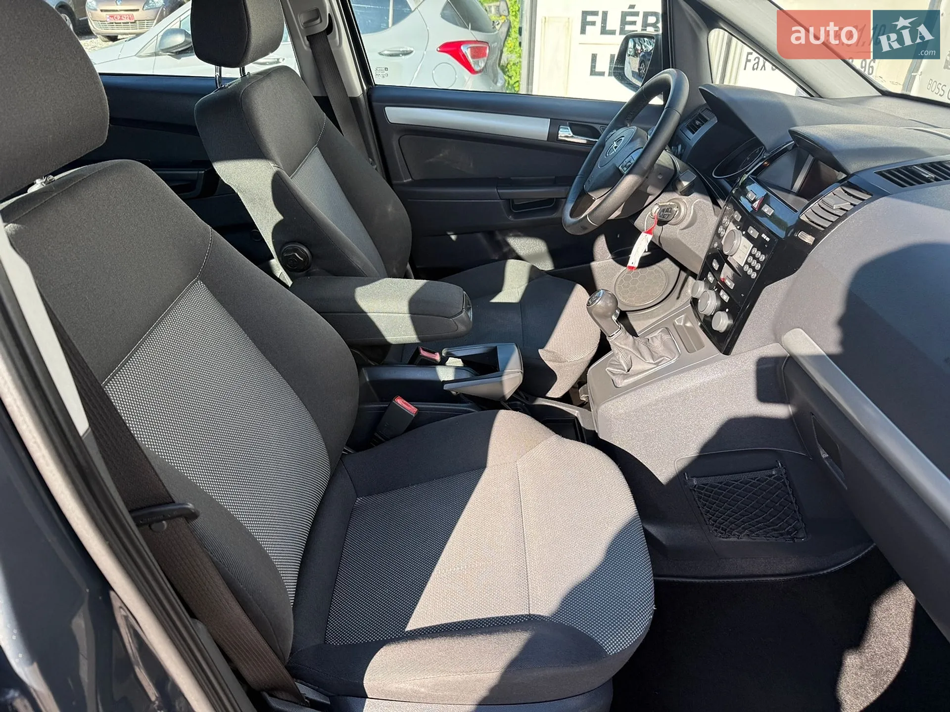 2013 Opel Zafira - мініатюра 25