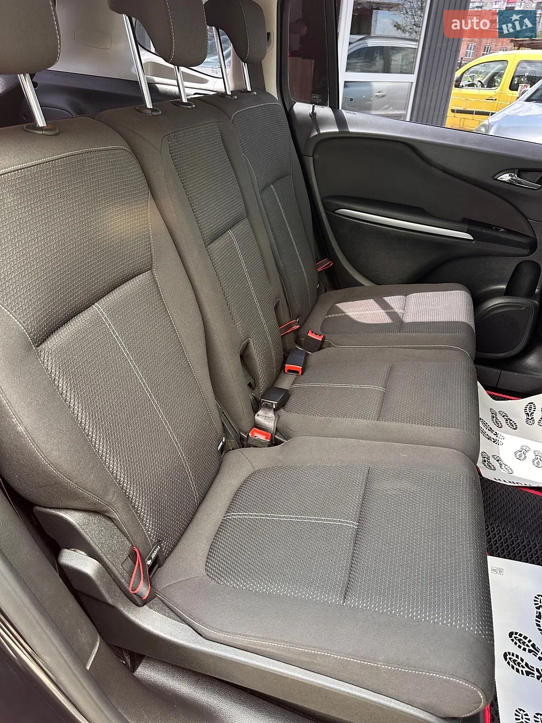 2015 Opel Zafira - мініатюра 15