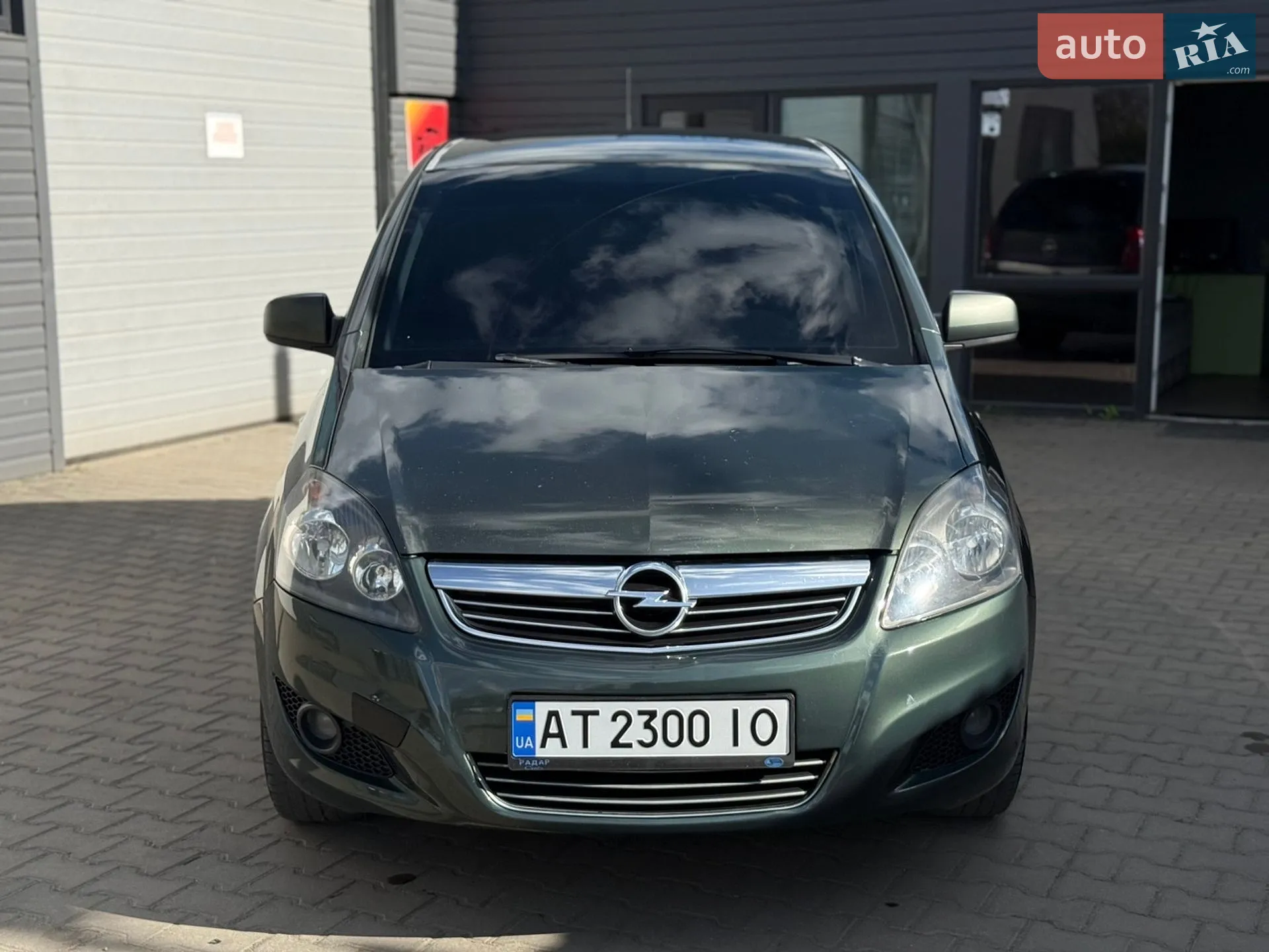 2011 Opel Zafira - мініатюра 2
