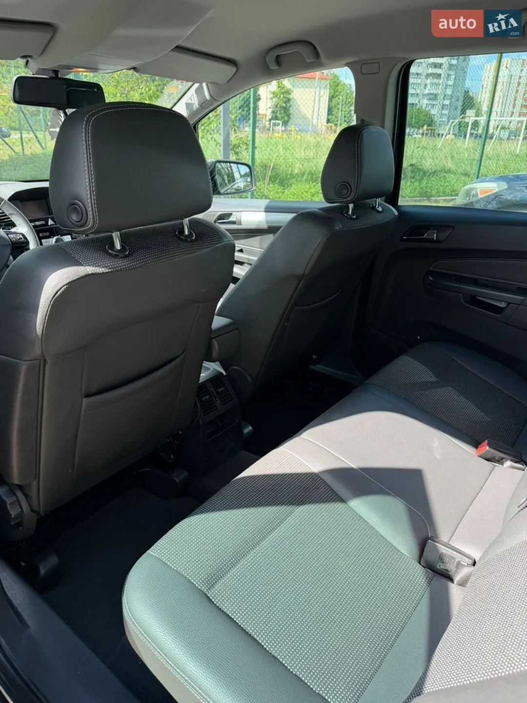 2010 Opel Zafira - мініатюра 49