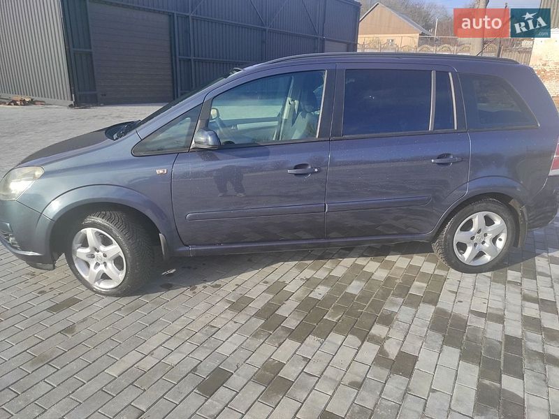 Минивэн Opel Zafira 2007 в Хороле фото 6 Минивэн Opel Zafira 2007 в Хороле