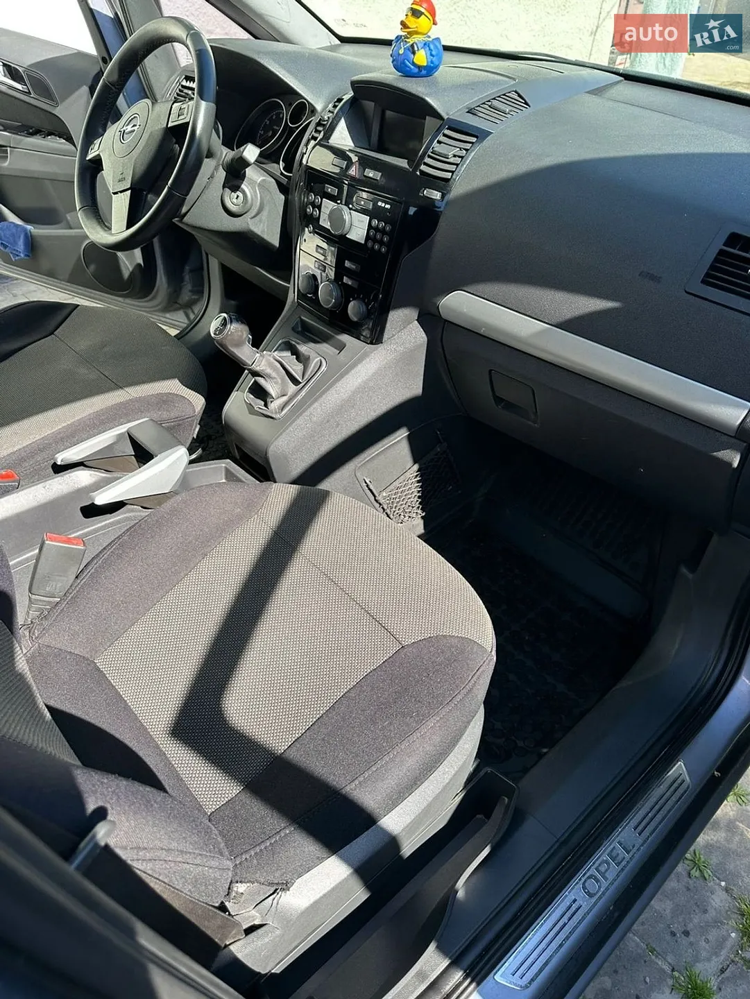 2010 Opel Zafira - мініатюра 15