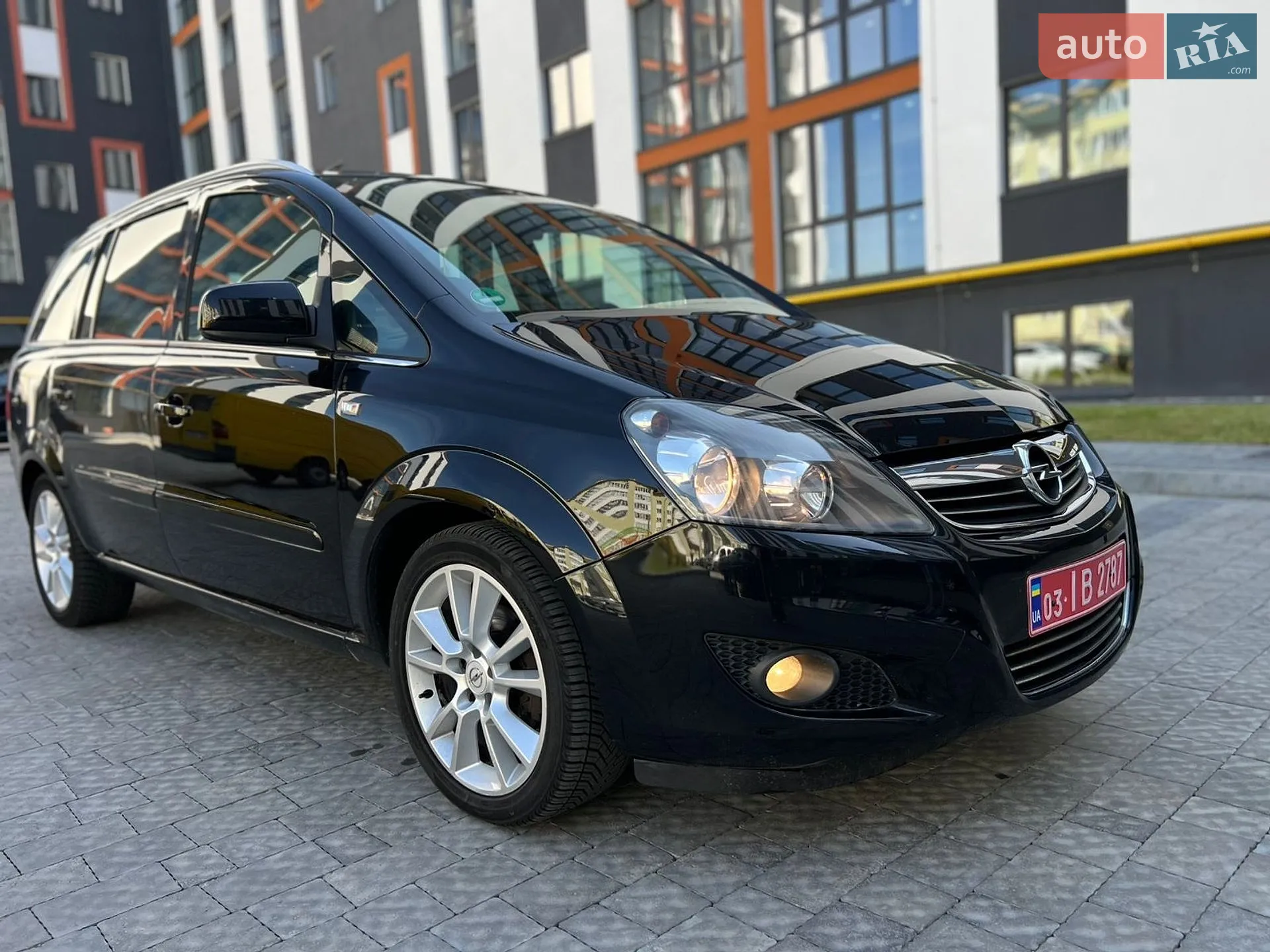 2011 Opel Zafira - фото 1