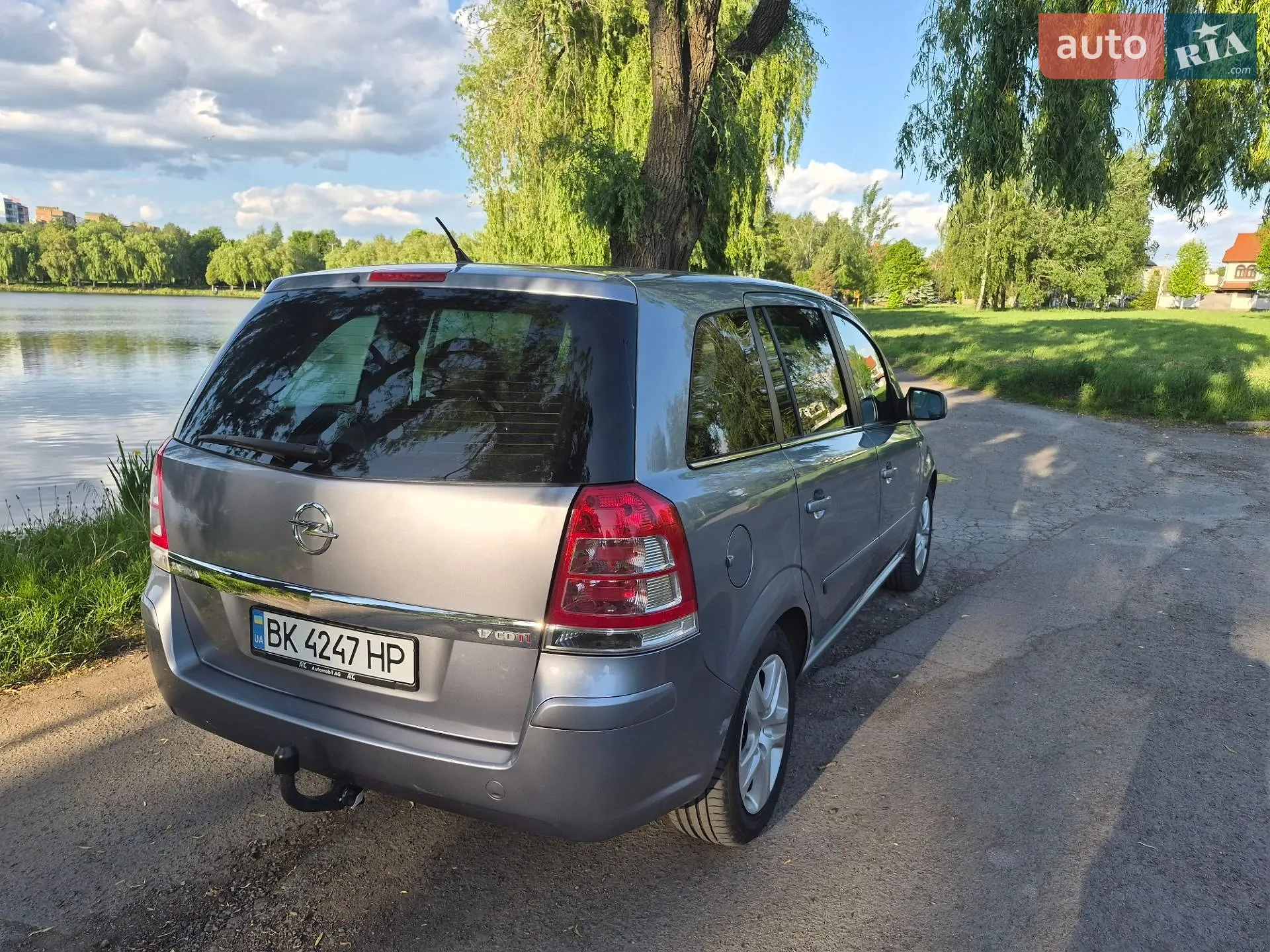 2010 Opel Zafira - мініатюра 2