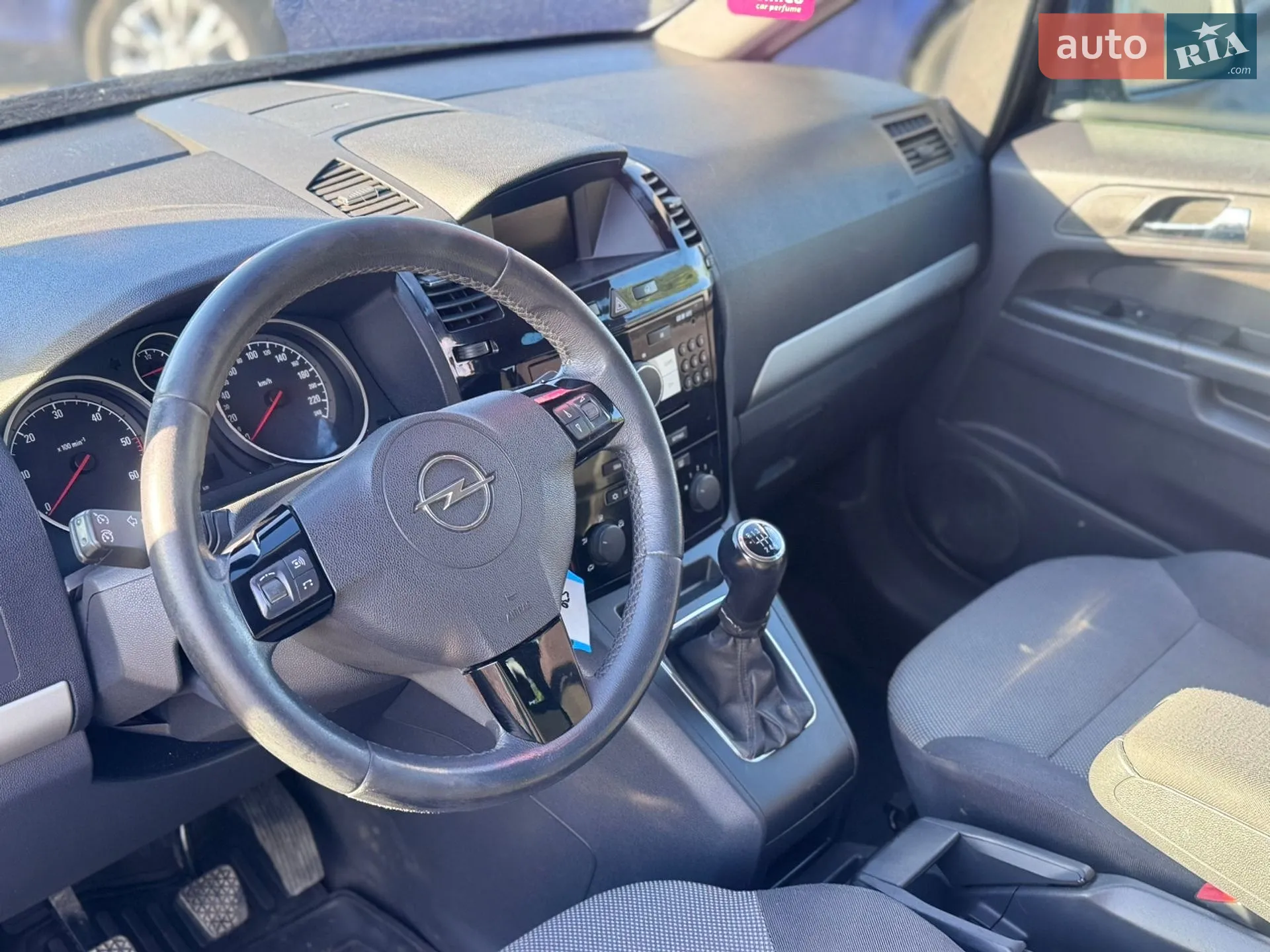 2011 Opel Zafira - мініатюра 16