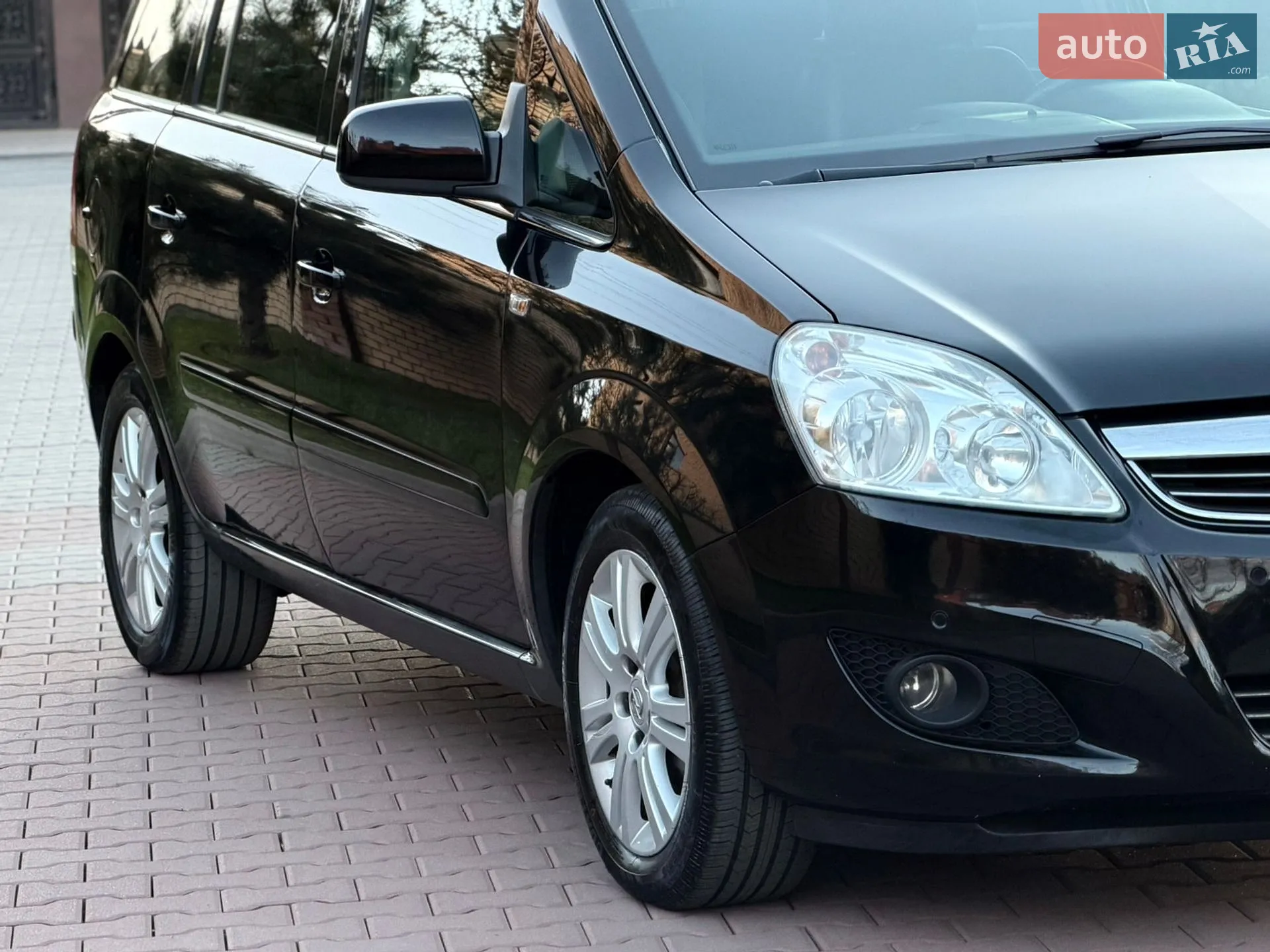 2011 Opel Zafira - мініатюра 20
