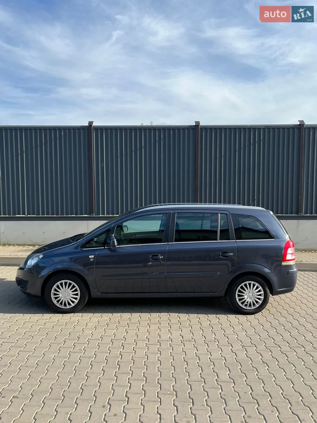 2010 Opel Zafira - мініатюра 4