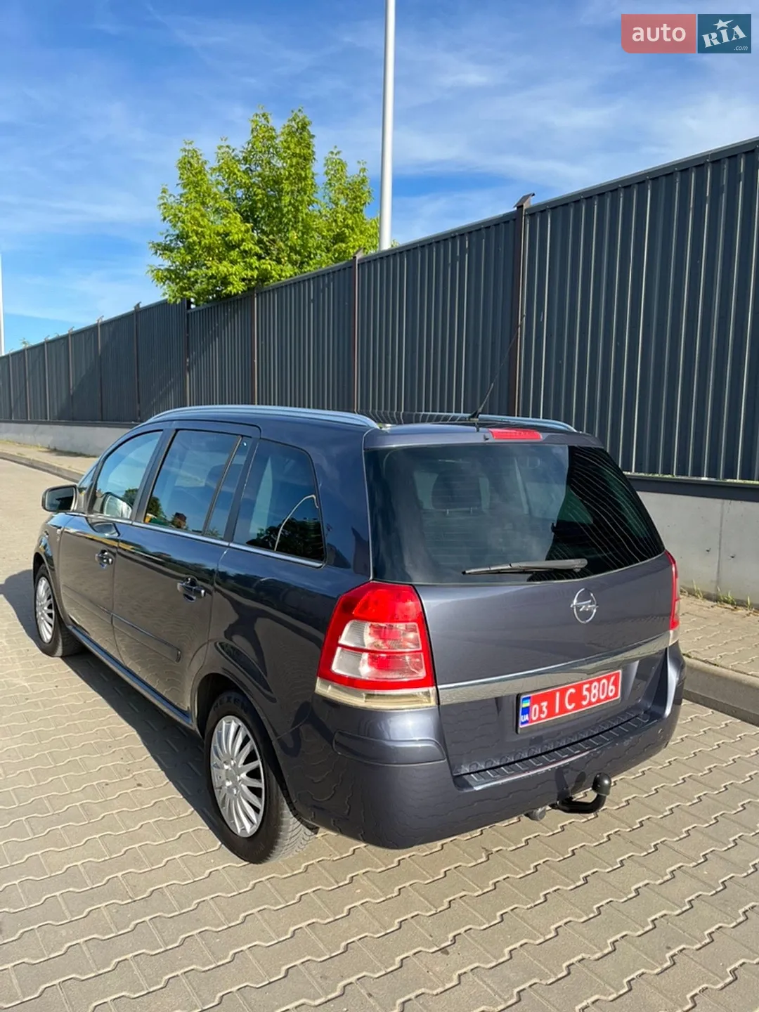 2010 Opel Zafira - мініатюра 5