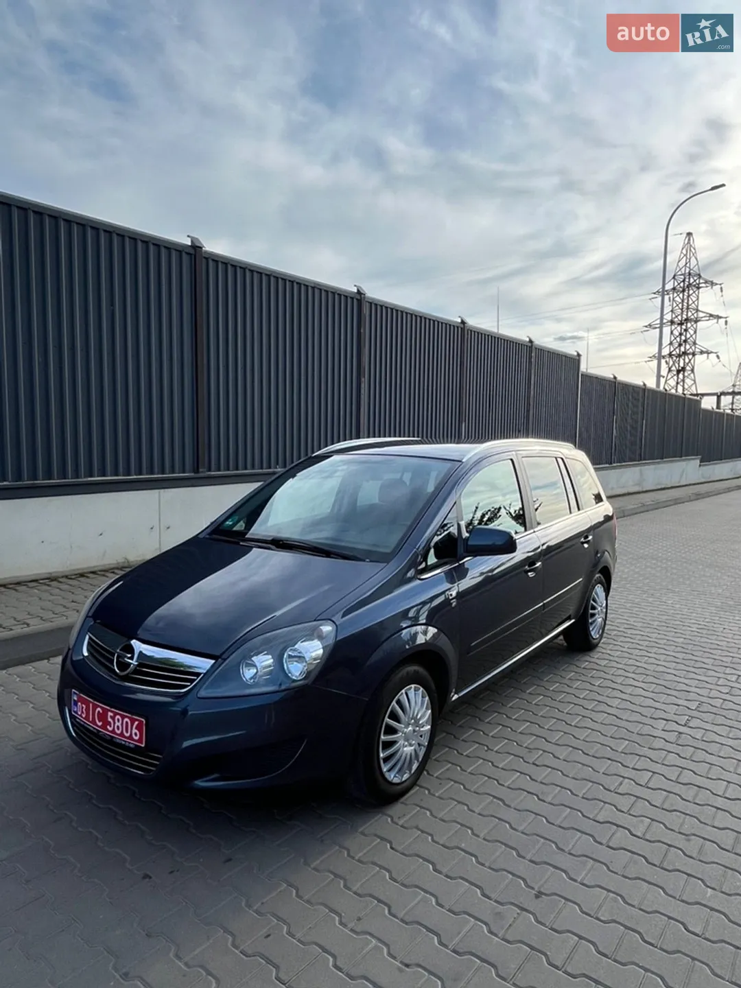 2010 Opel Zafira - мініатюра 16