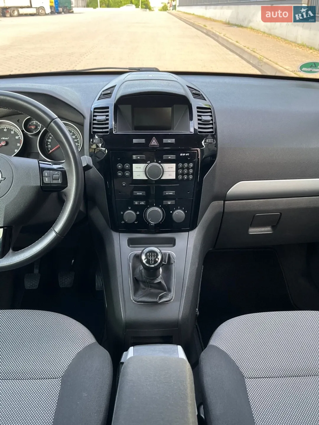 2010 Opel Zafira - мініатюра 27