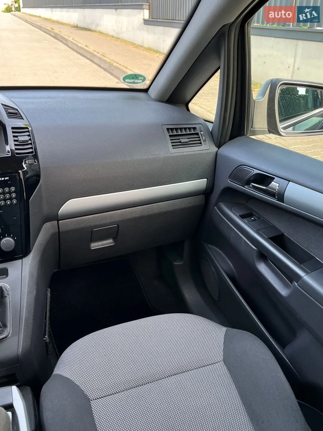 2010 Opel Zafira - мініатюра 29