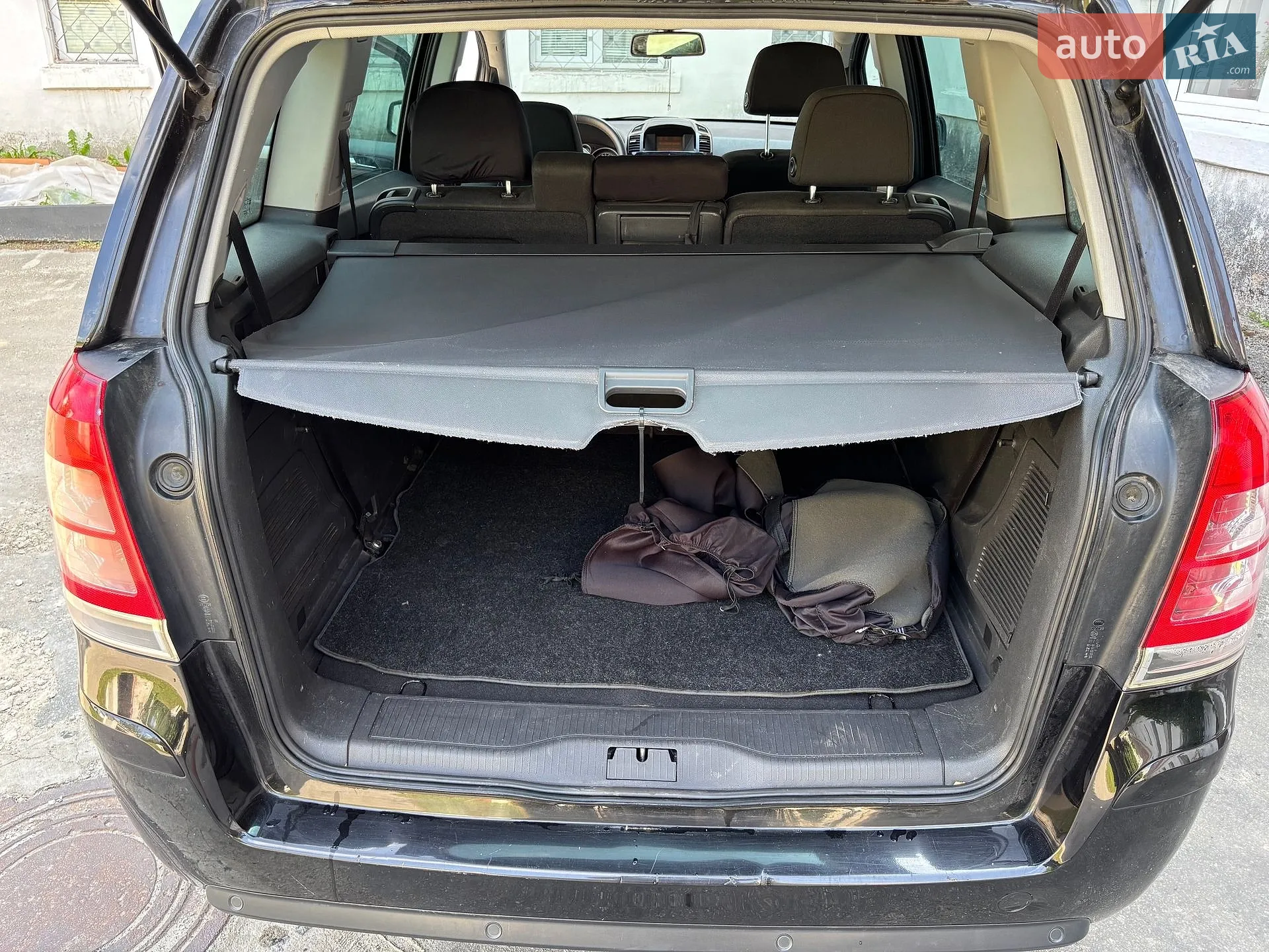 2011 Opel Zafira - мініатюра 11