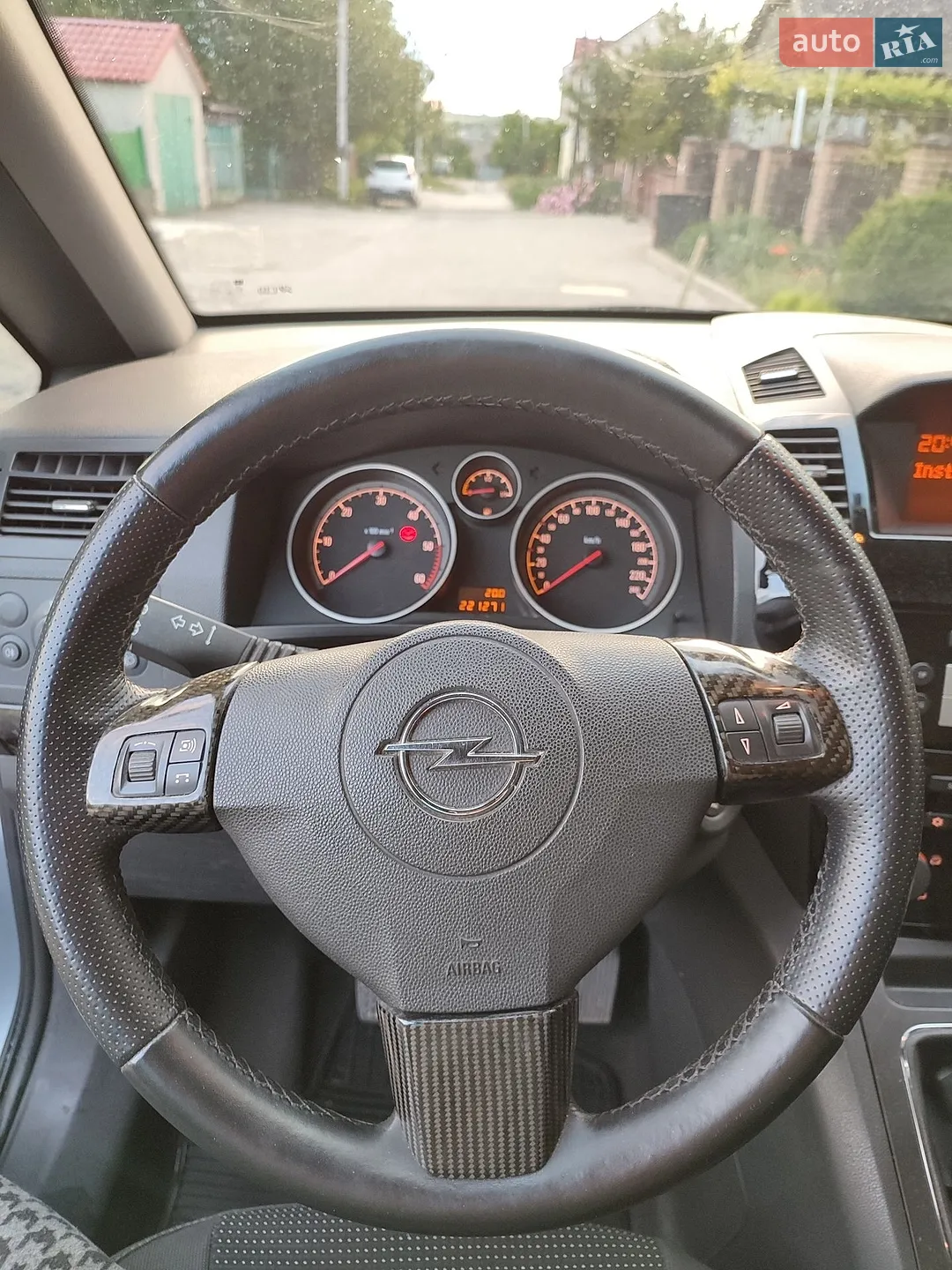 2010 Opel Zafira - мініатюра 10