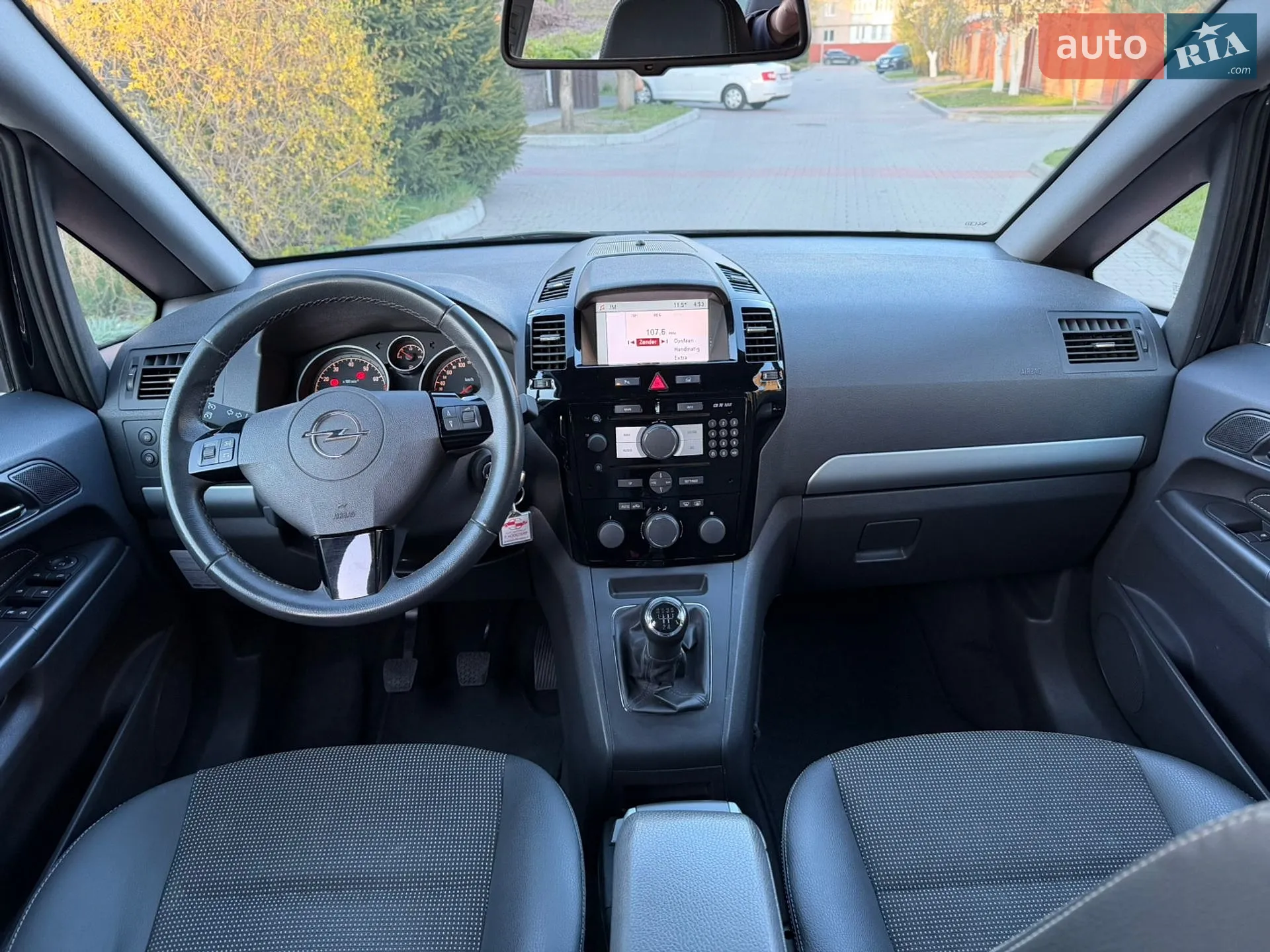 2011 Opel Zafira - мініатюра 57