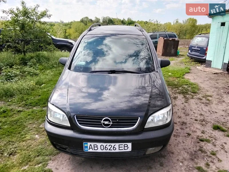 Opel Zafira 2001