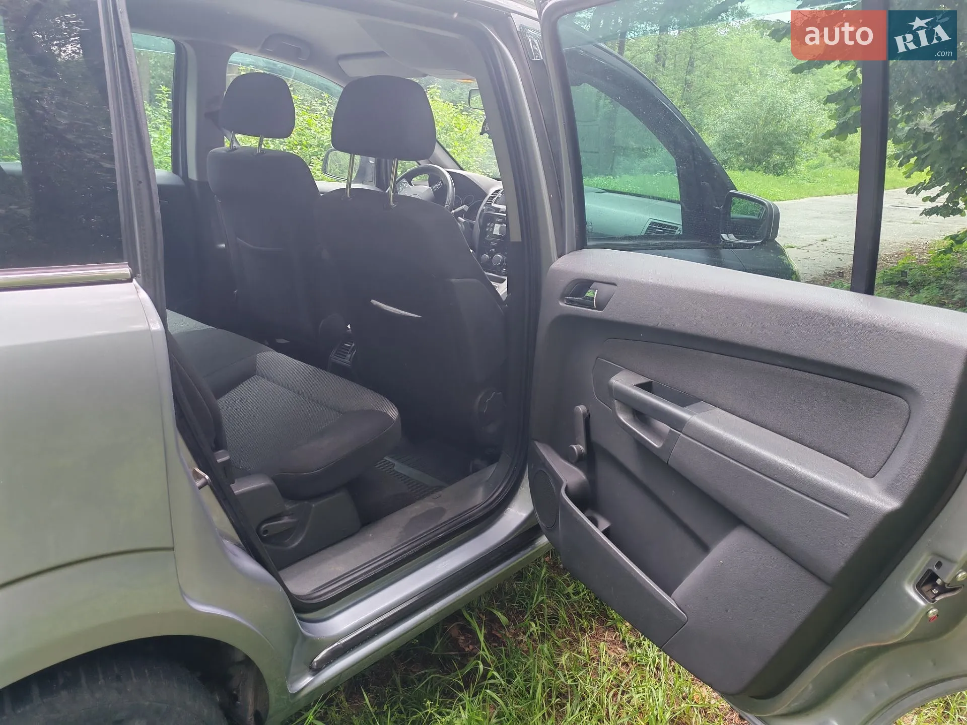 2010 Opel Zafira - мініатюра 11