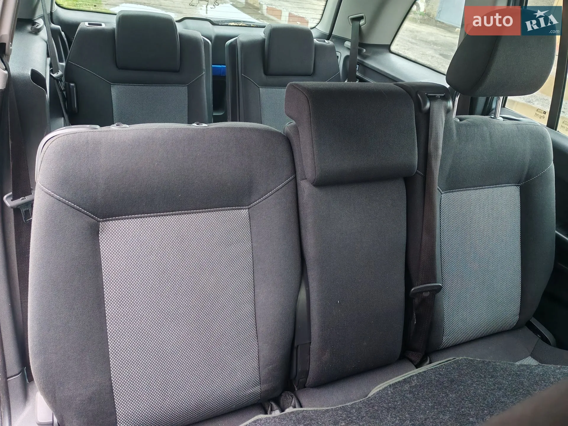2010 Opel Zafira - мініатюра 27
