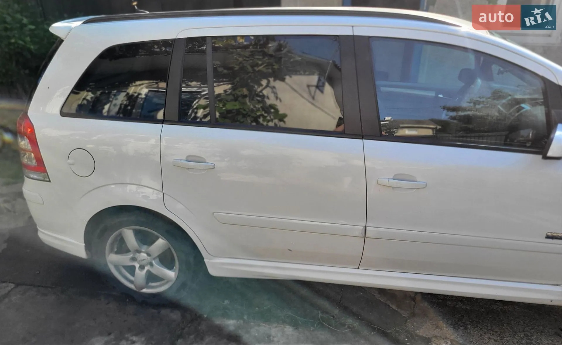 Opel Zafira 2009 VIN W0L0AHM759G066776 фото оголошення 3 з 5