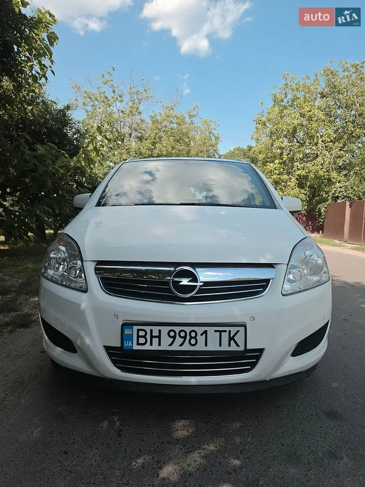 2010 Opel Zafira - мініатюра 10